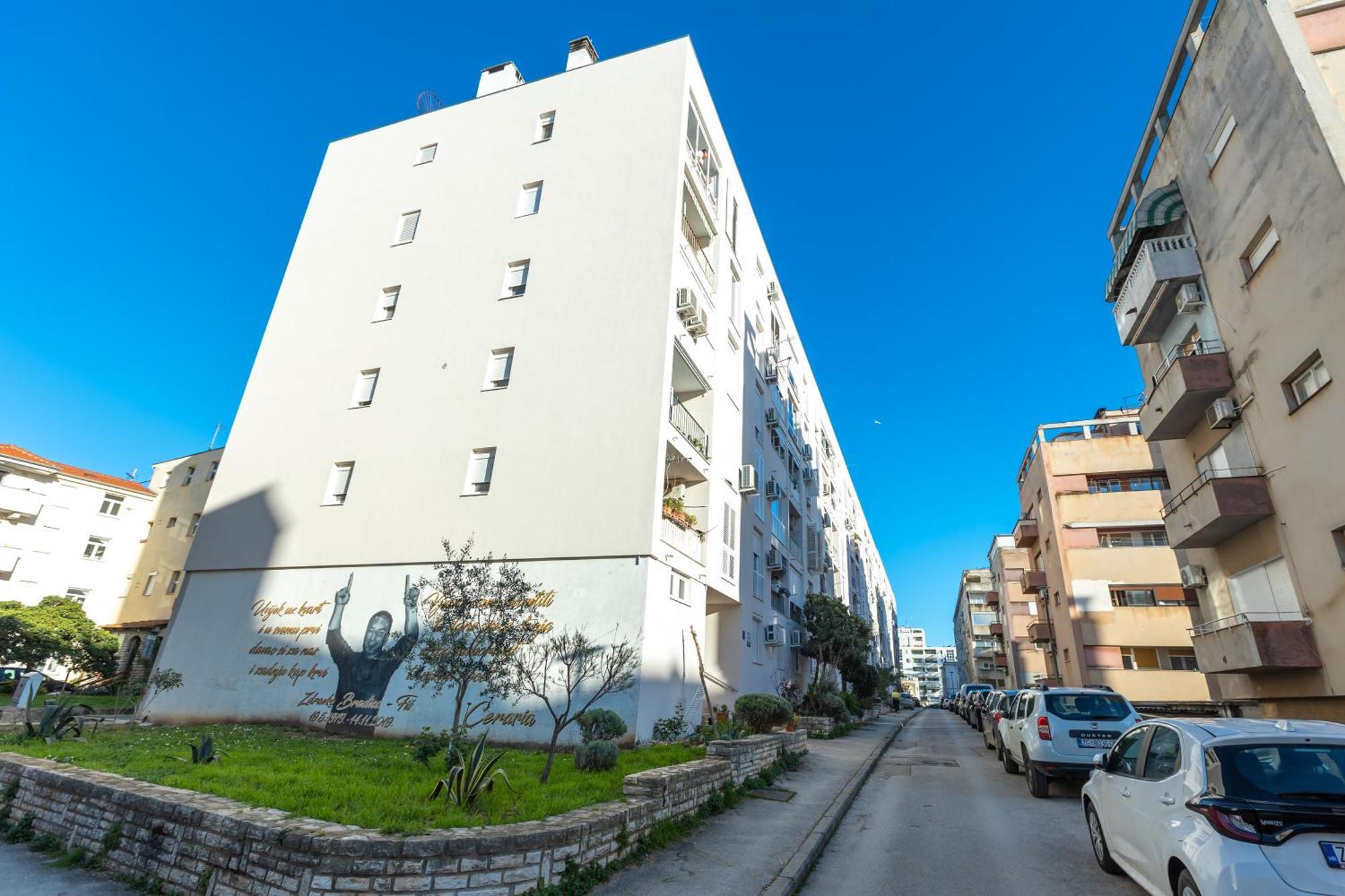 Deluxe Apartment Near The Bridge Zadar Extérieur photo