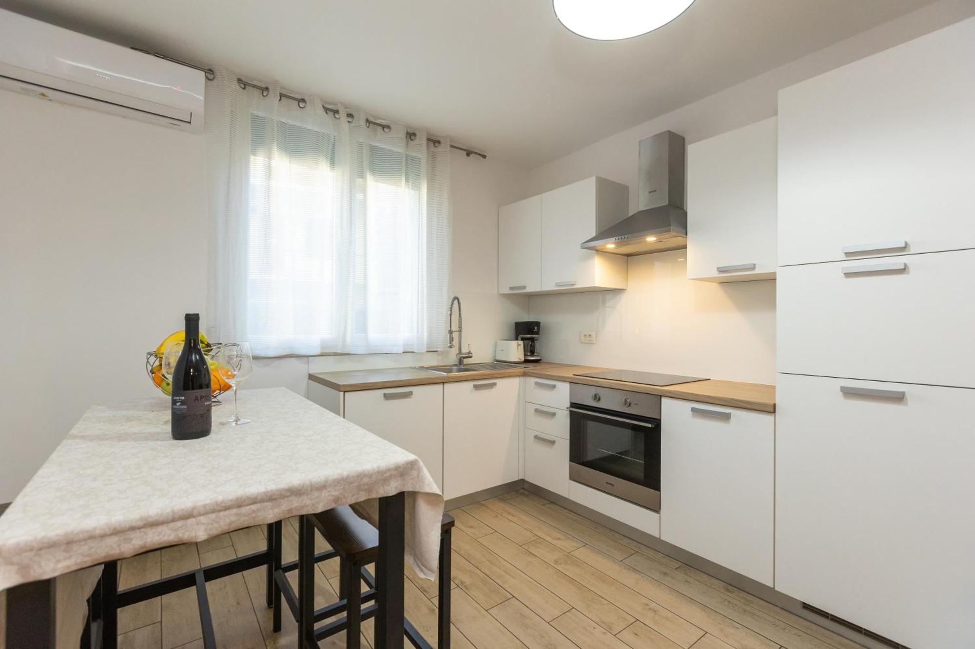Deluxe Apartment Near The Bridge Zadar Extérieur photo